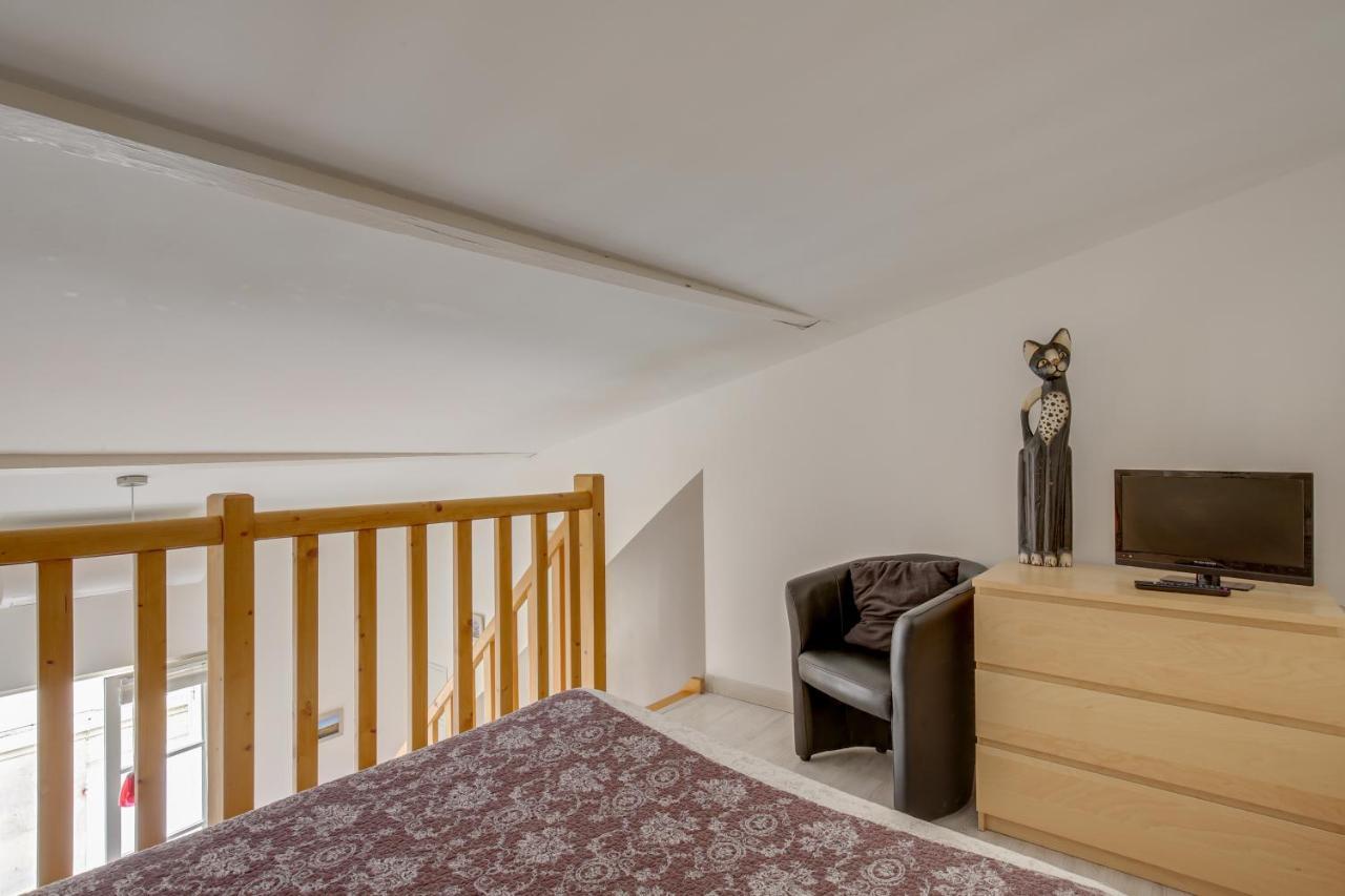 Logis Andraud Studios Saint-Émilion Eksteriør billede